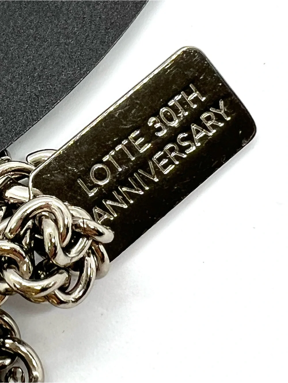 SUPER RARE Limited Edition COACH x Lotte 30th Anniversary Multi Bag Charm Key